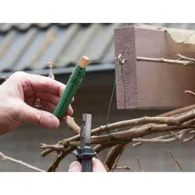 Kötöződrót: átm.: 0,7mm, hossz: 40m, 2db/csom